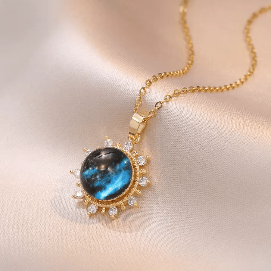Collar Golden Galaxy ➕ Caja de Regalo ➕ Envió Gratis
