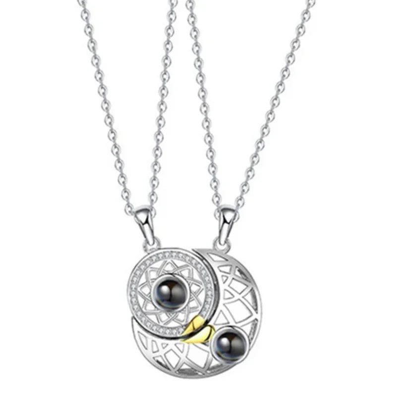 Collar De Proyección De Pareja De Sol Y Luna 🎁 Caja Elegante de Regalo Gratis